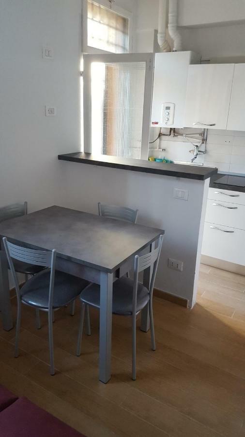Carlo Mayr Apartment Ferrara Eksteriør bilde